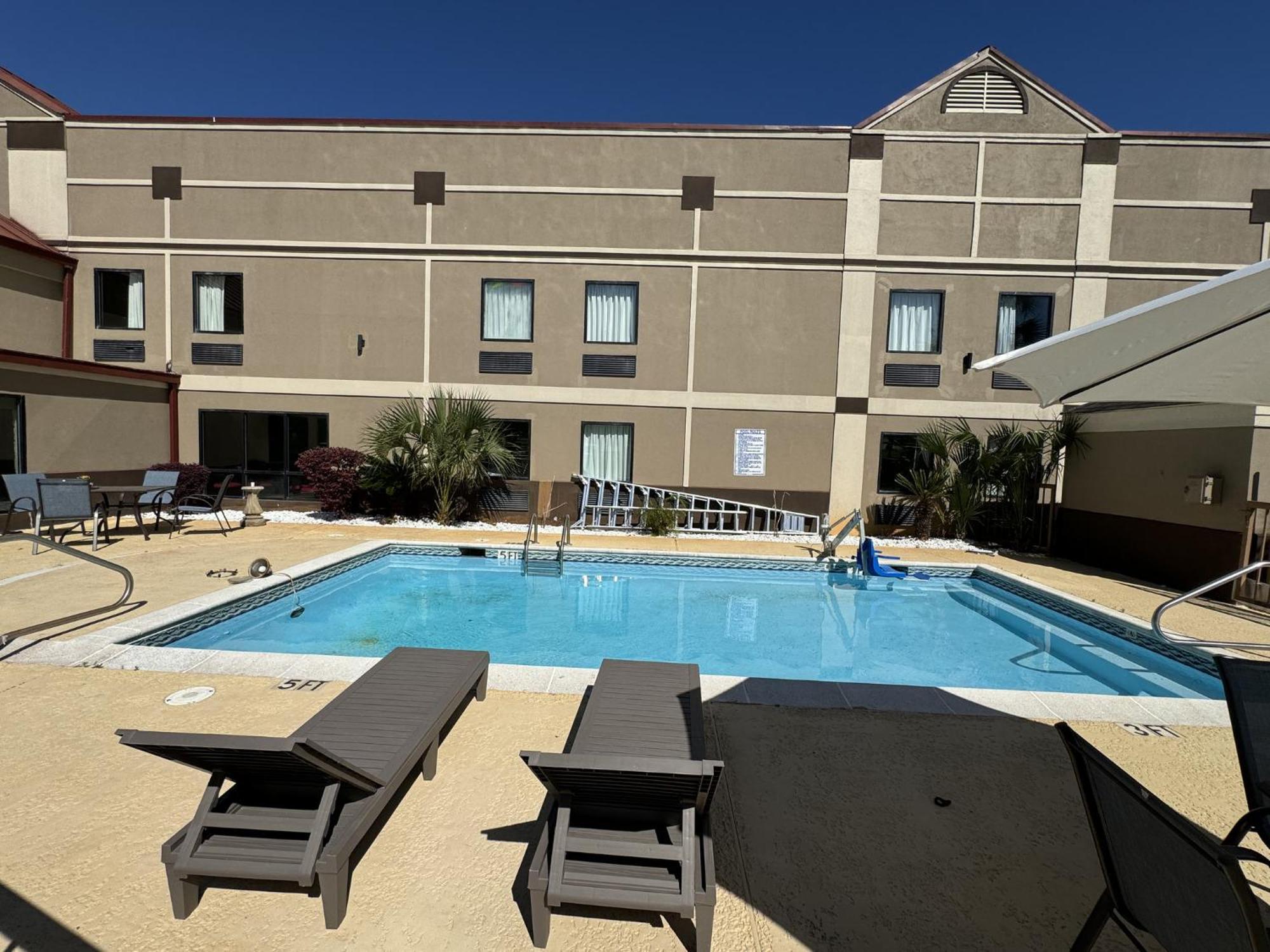 Red Roof Inn Moss Point Exterior photo